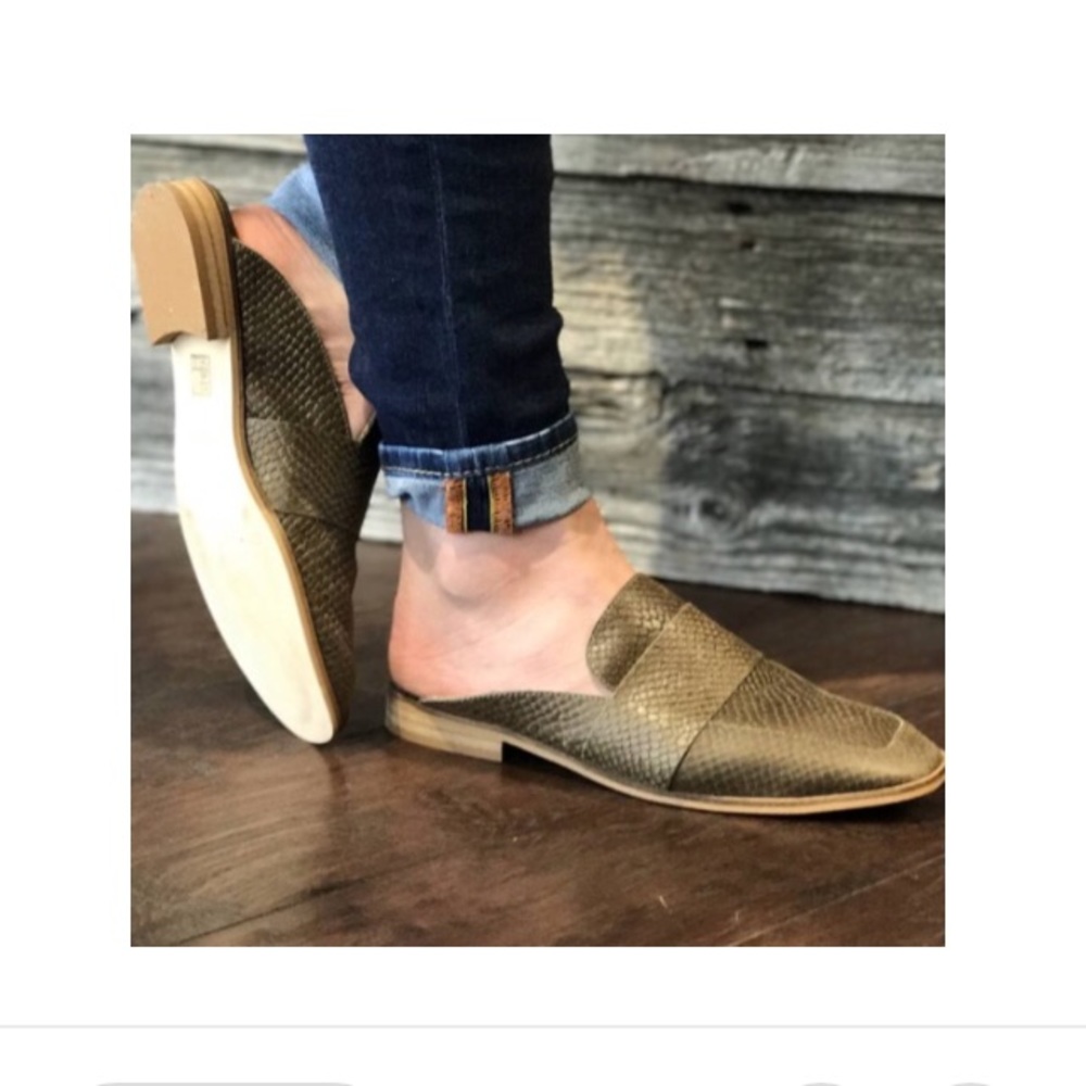 Free People At Ease mules